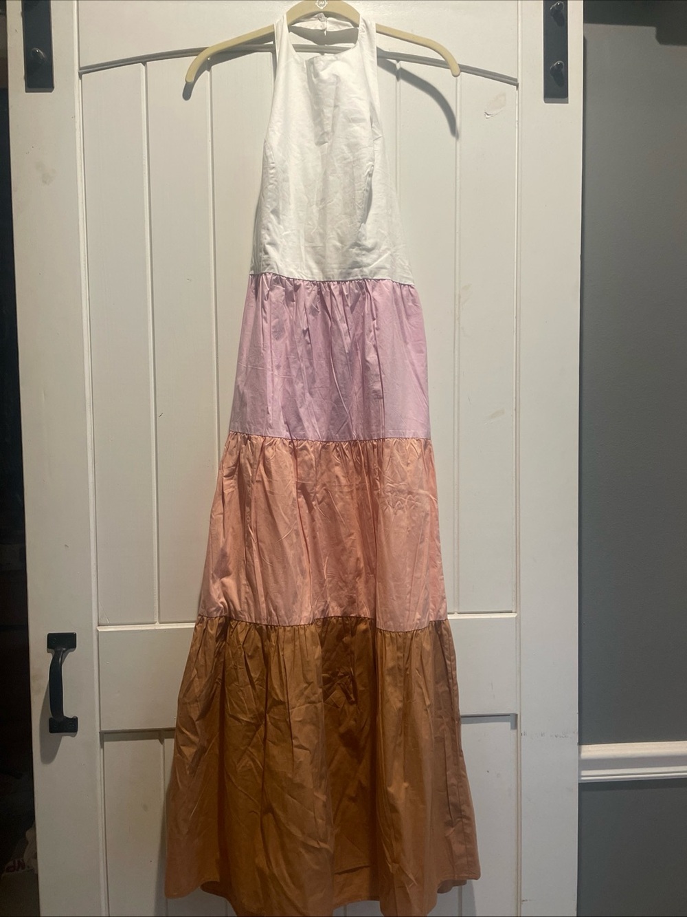 Ladies Tiered Halter Dress in White, Pink & Brown! Super CUTE!